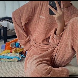 Pajama Suit/ Leisure Wear/ Sleep Wear